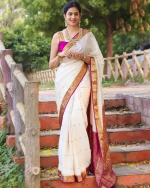 Lissome Off White Soft Silk Saree With Admirable Blouse Piece