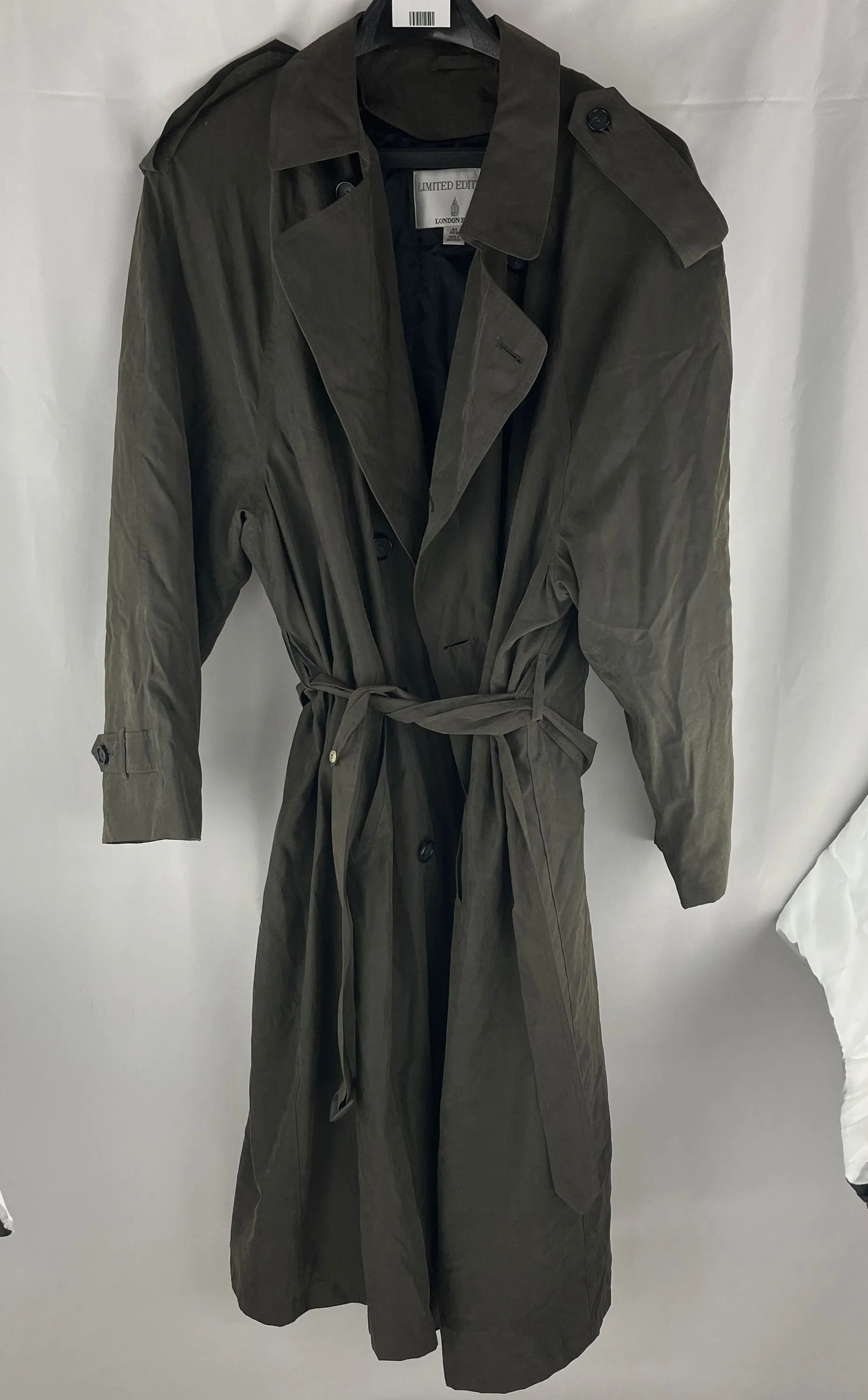 London Fog Men's Grey Trench Coat W/Zip Out Lining Waterproof Size 44REG NWT