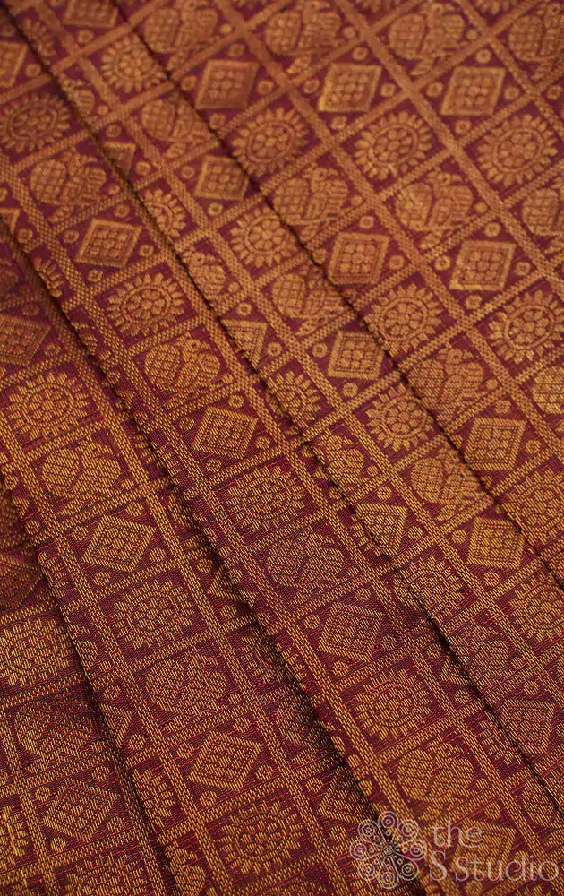 Maroon kanchi silk blouse material with mayil chakram buttas