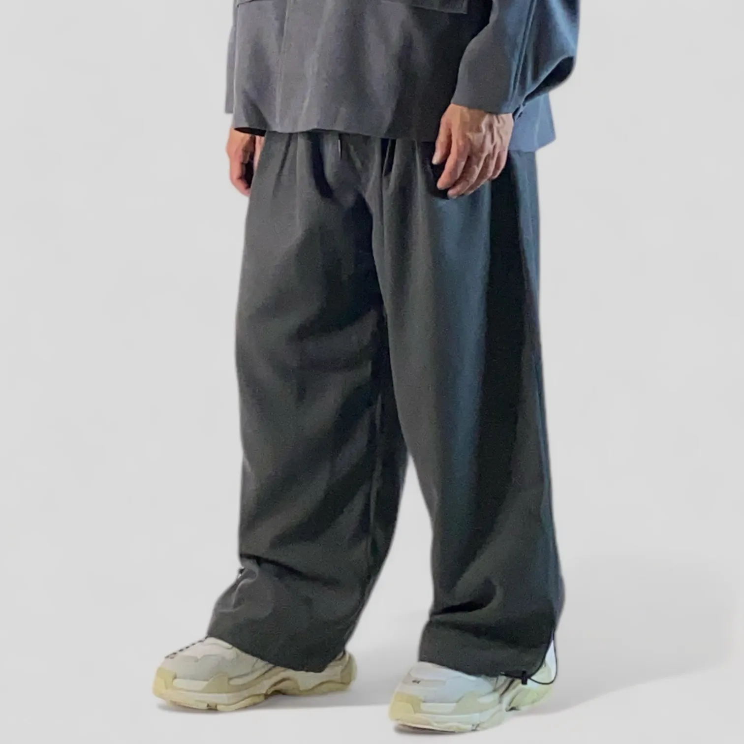 Oversized pleated wide leg pant