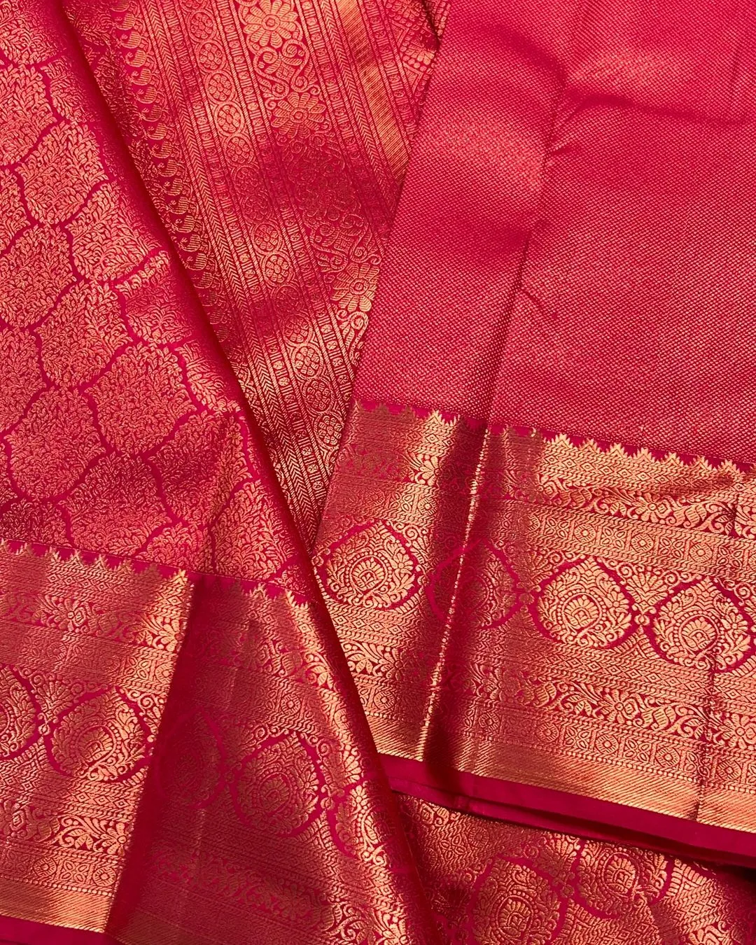 Scintilla Dark Pink Soft Banarasi Silk Saree With Panoply Blouse Piece